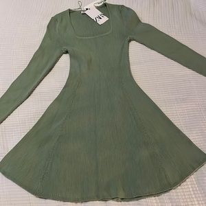 Green Zara dress, size large